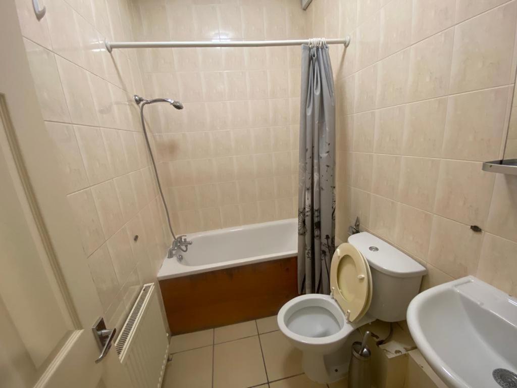 Golders Way Rooms Londyn Zewnętrze zdjęcie